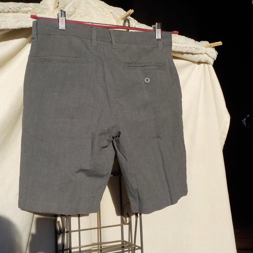 🖐5/$25🖐Burnside shorts GREY 30 waist - Picture 5 of 6